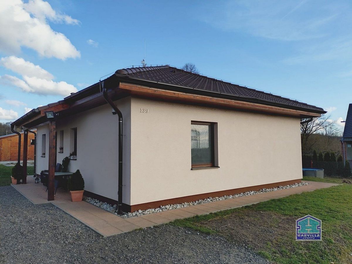 Prodej rodinného domu 80 m², pozemek 1087 m²